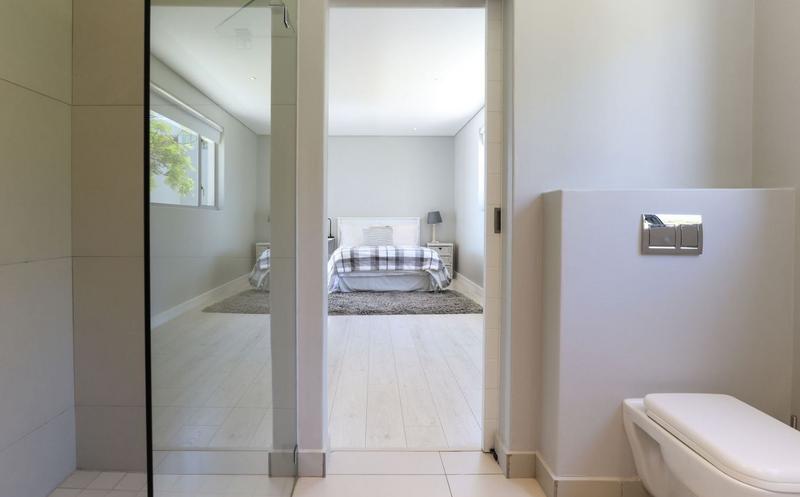 5 Bedroom Property for Sale in Camps Bay Western Cape